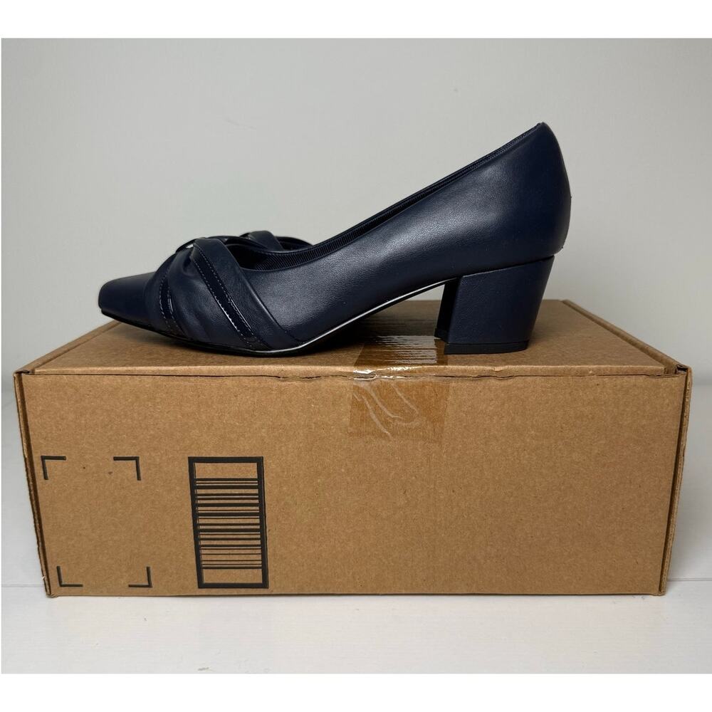 Easy Street Millie Women's Block Heel Pumps Navy Size 8.5 - Picture 4 of 7